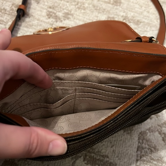 Michael Kors Crossbody - Picture 6 of 9